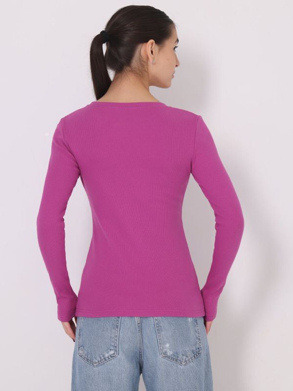 469906 April Longsleeve