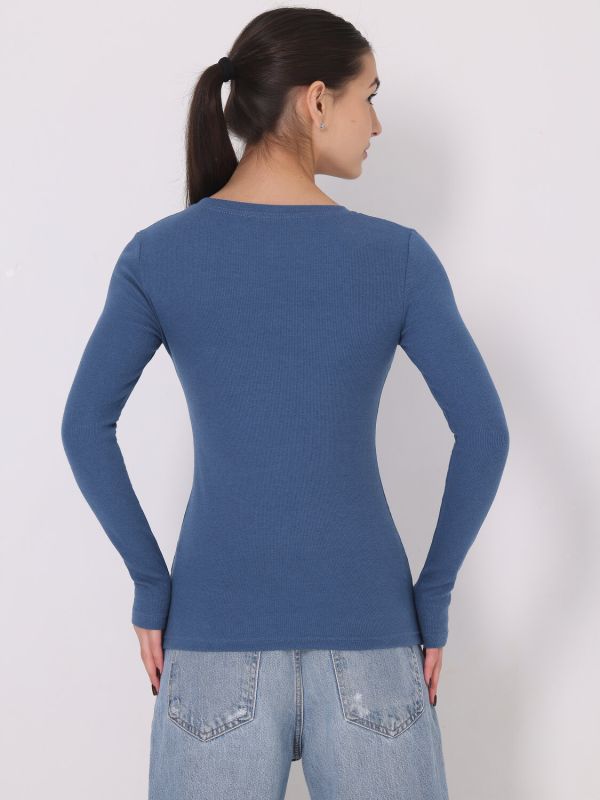 470507 April Longsleeve